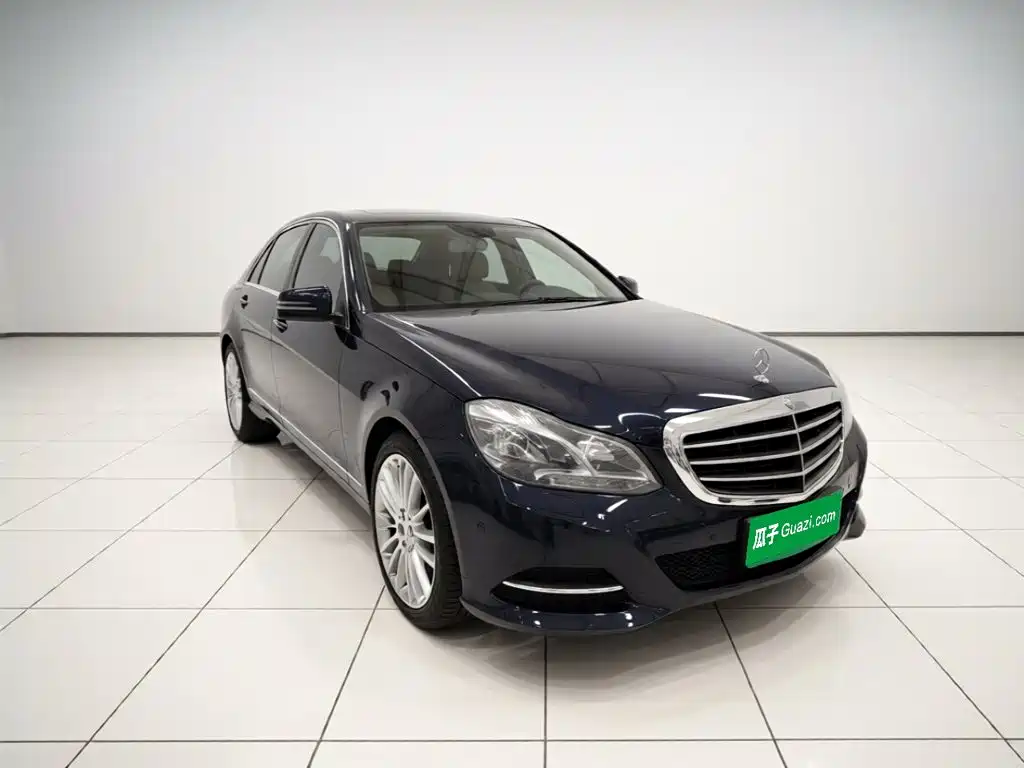 Mercedes-Benz E-Class — миниатюра 3