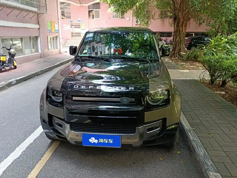 Land Rover Defender — миниатюра 2