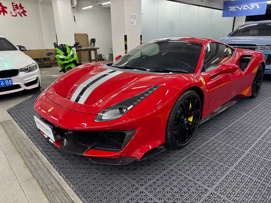 Ferrari 488 2019