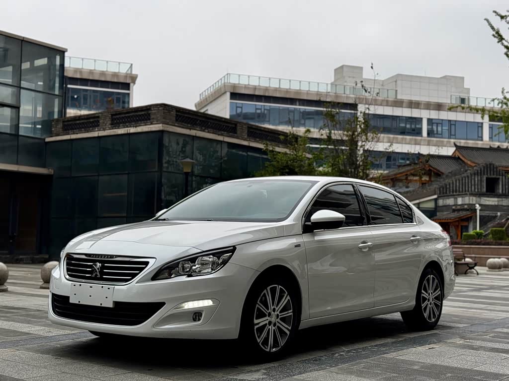 Peugeot 408