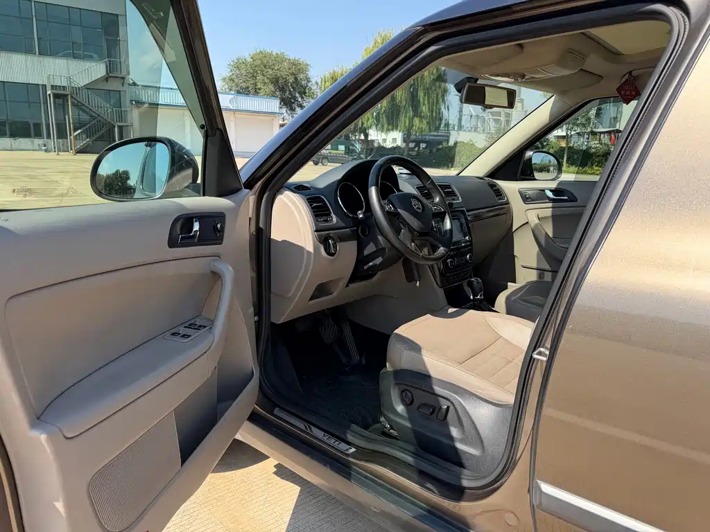 Skoda Yeti — миниатюра 7