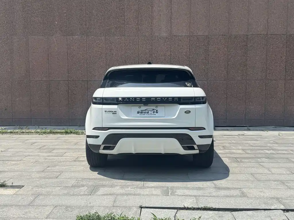 Land Rover Range Rover Evoque 2023 L P300e