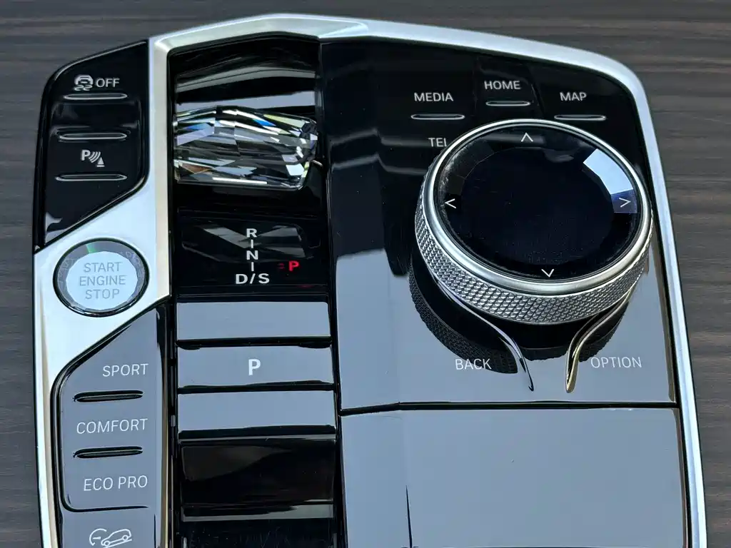 BMW X5 — миниатюра 15