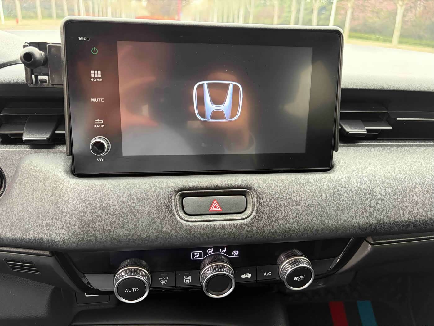 Honda XR-V 1.5 л 2023 г. Белый, пробег 37000 км