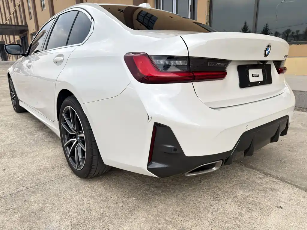 BMW 3 Series 3 2023 320i M Sport