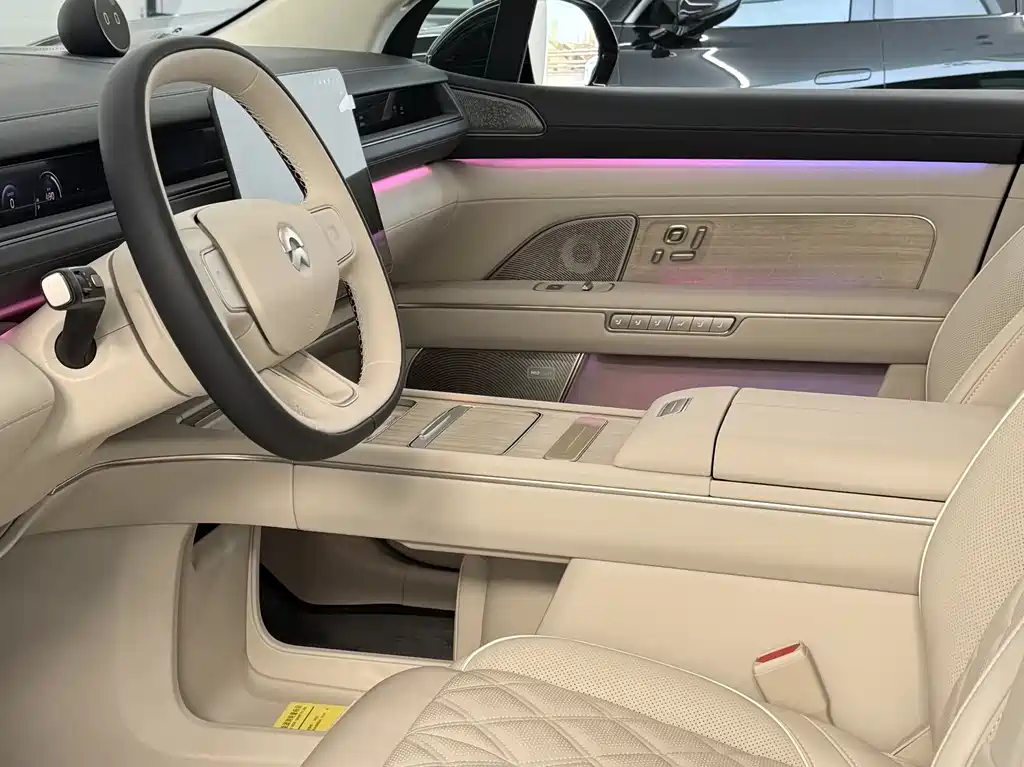 NIO ES8 2026 мест Executive Luxury