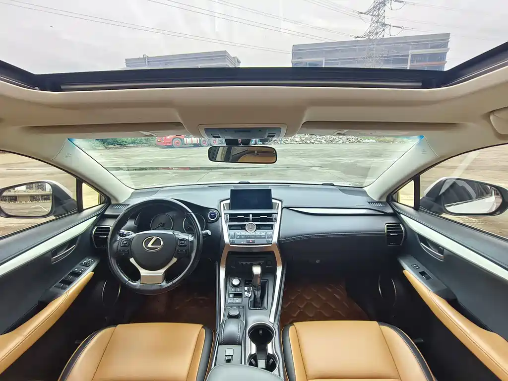 Lexus NX — миниатюра 12