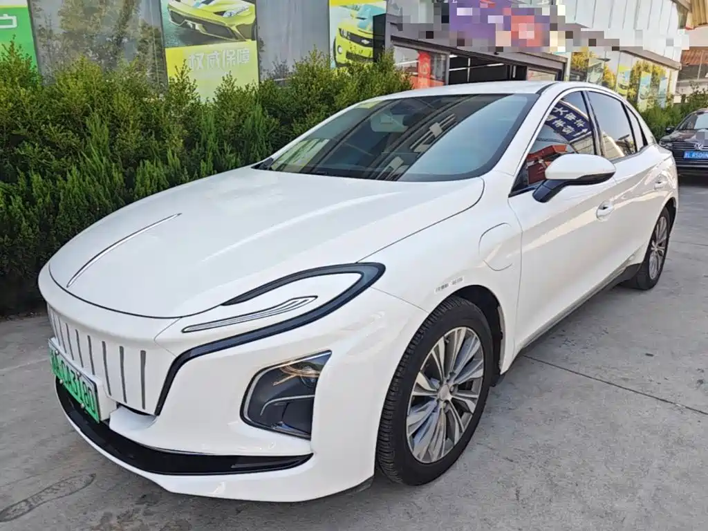 Hongqi Hongqi E-QM5