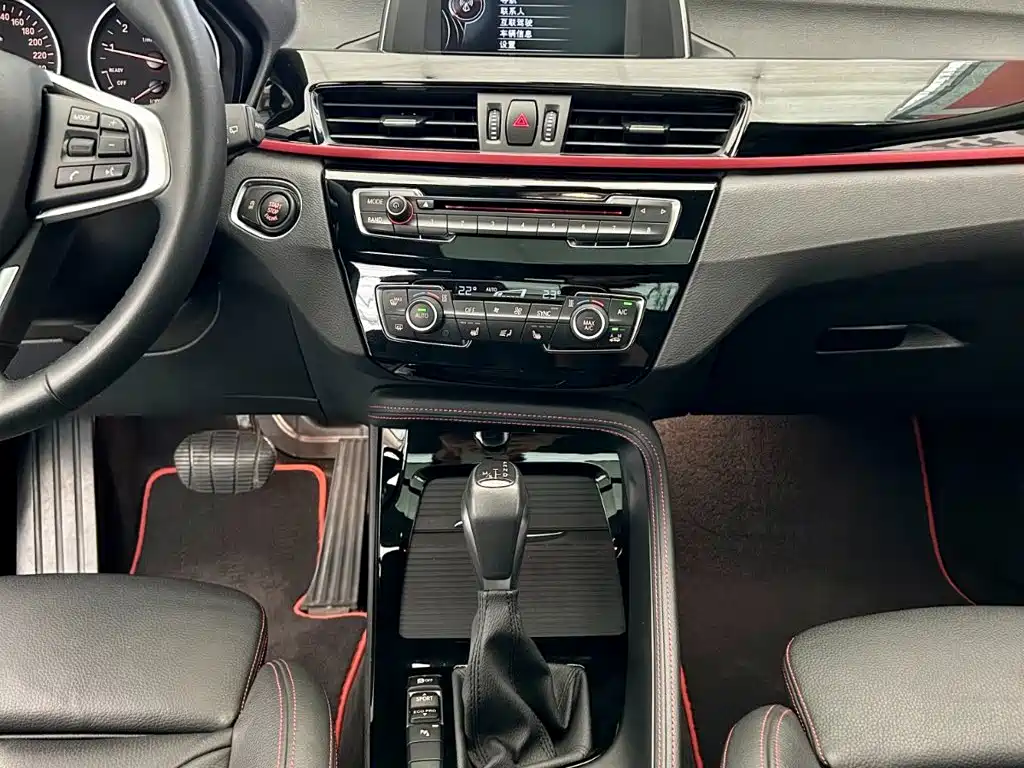 BMW X1 — миниатюра 9