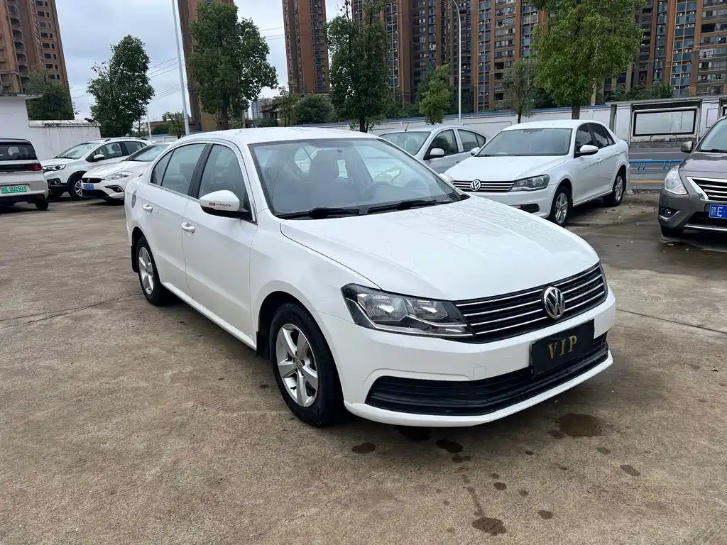Volkswagen Lavida — миниатюра 3