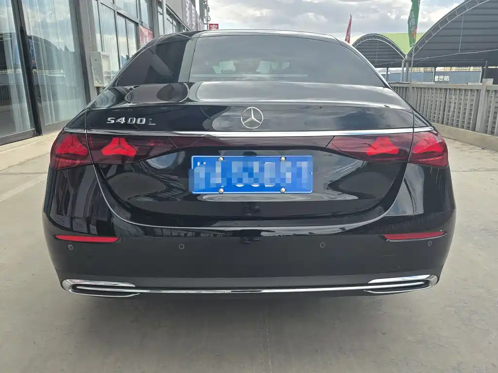 Mercedes-Benz E-Class E 2025 E 300 L Fashion