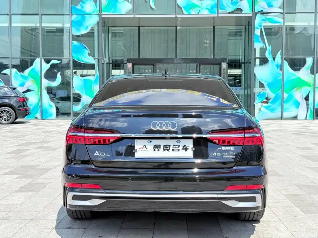 Audi A6L 2023 — фото 8
