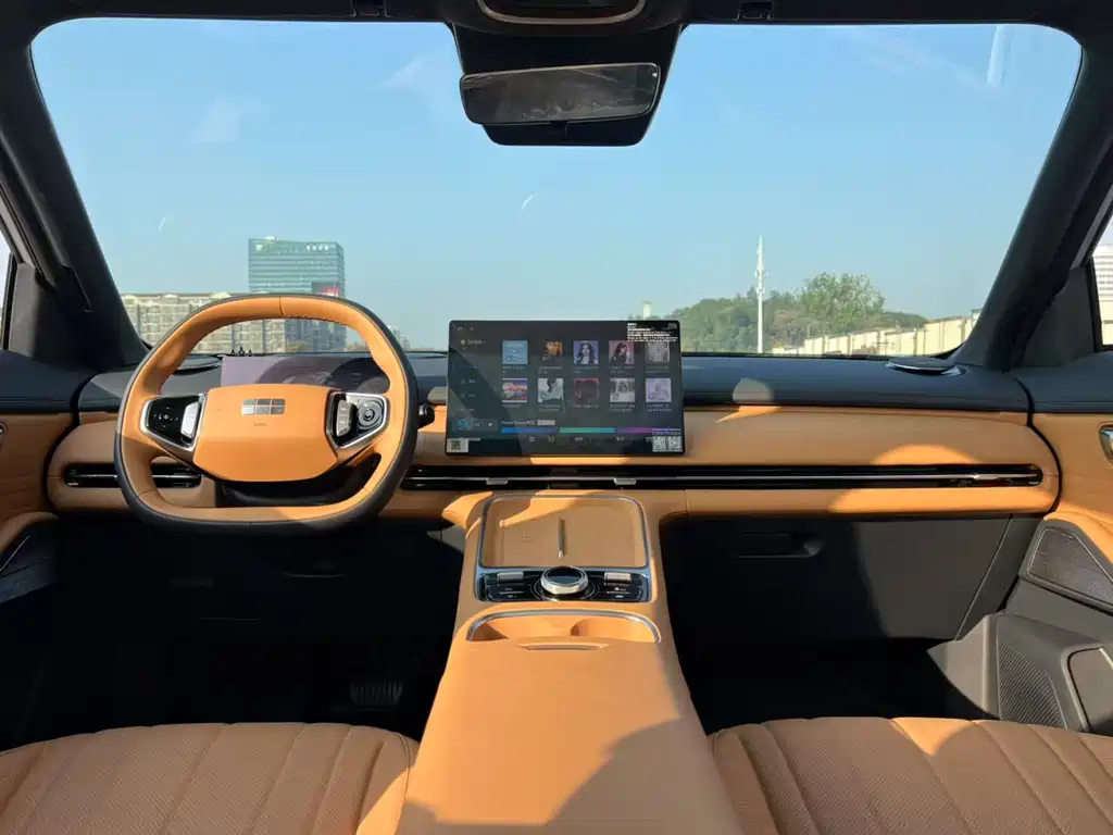 GEELY GALAXY GALAXY STARSHIP 7 EM I