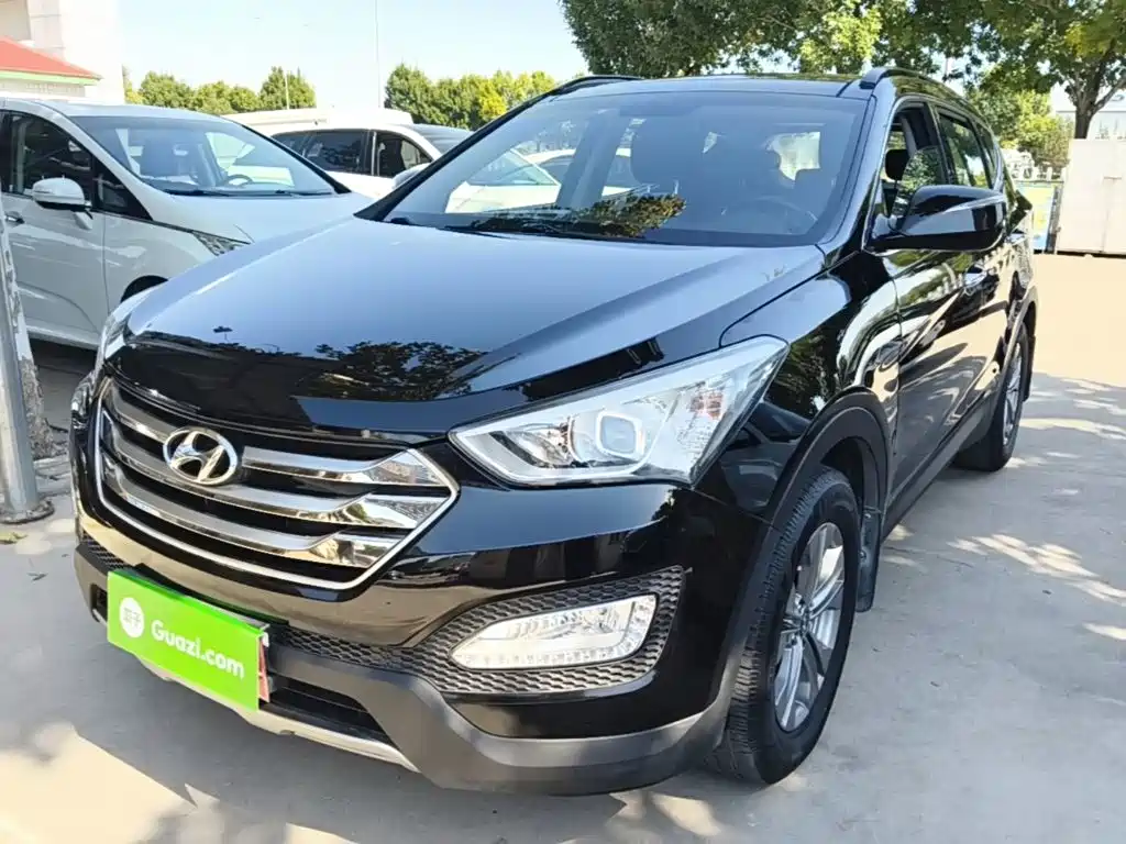 Hyundai Santa Fe — миниатюра 2