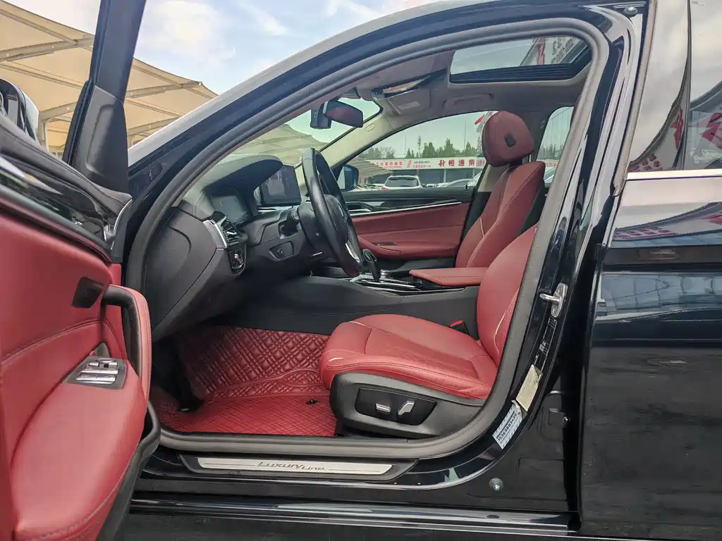 BMW 5 Series 5 2022 525Li Luxury