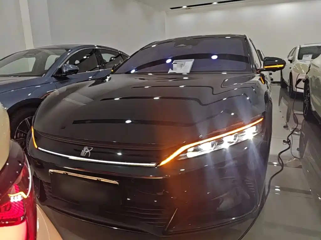 BYD Han — миниатюра 3
