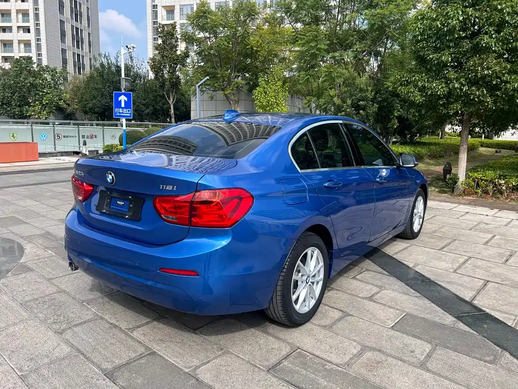 BMW 1 Series — миниатюра 15