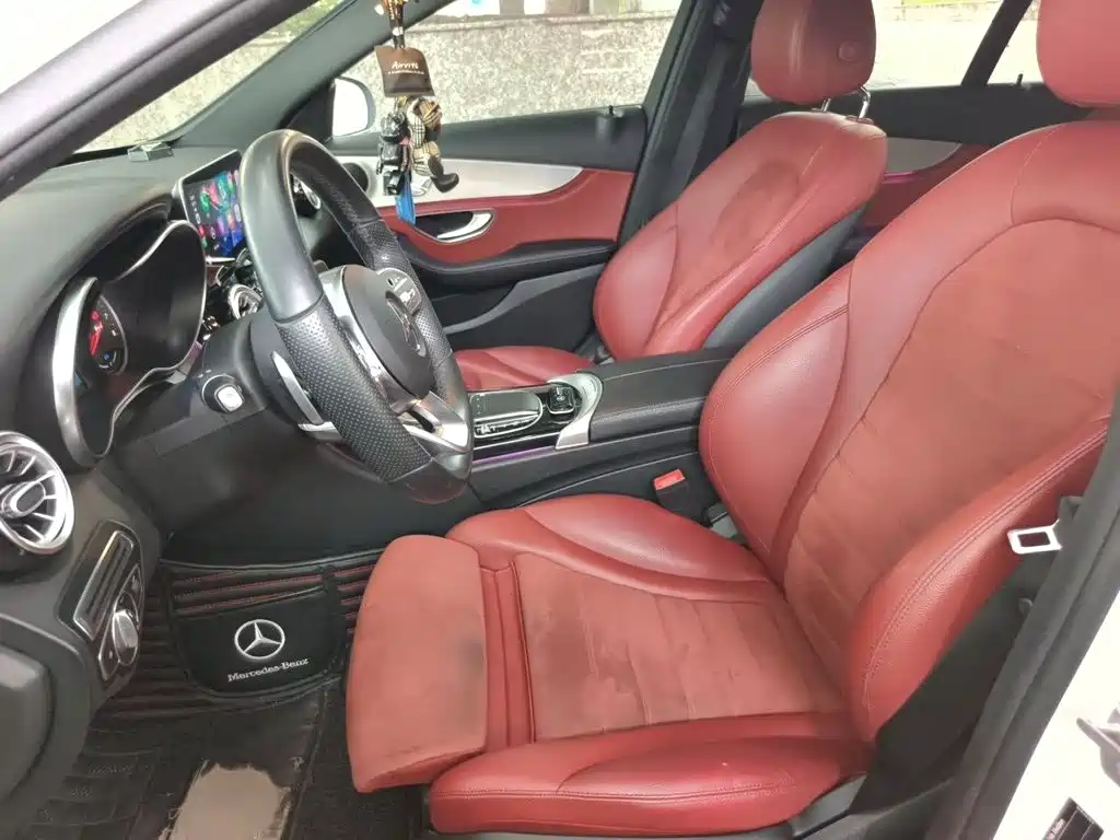 Mercedes-Benz C-Class — миниатюра 8