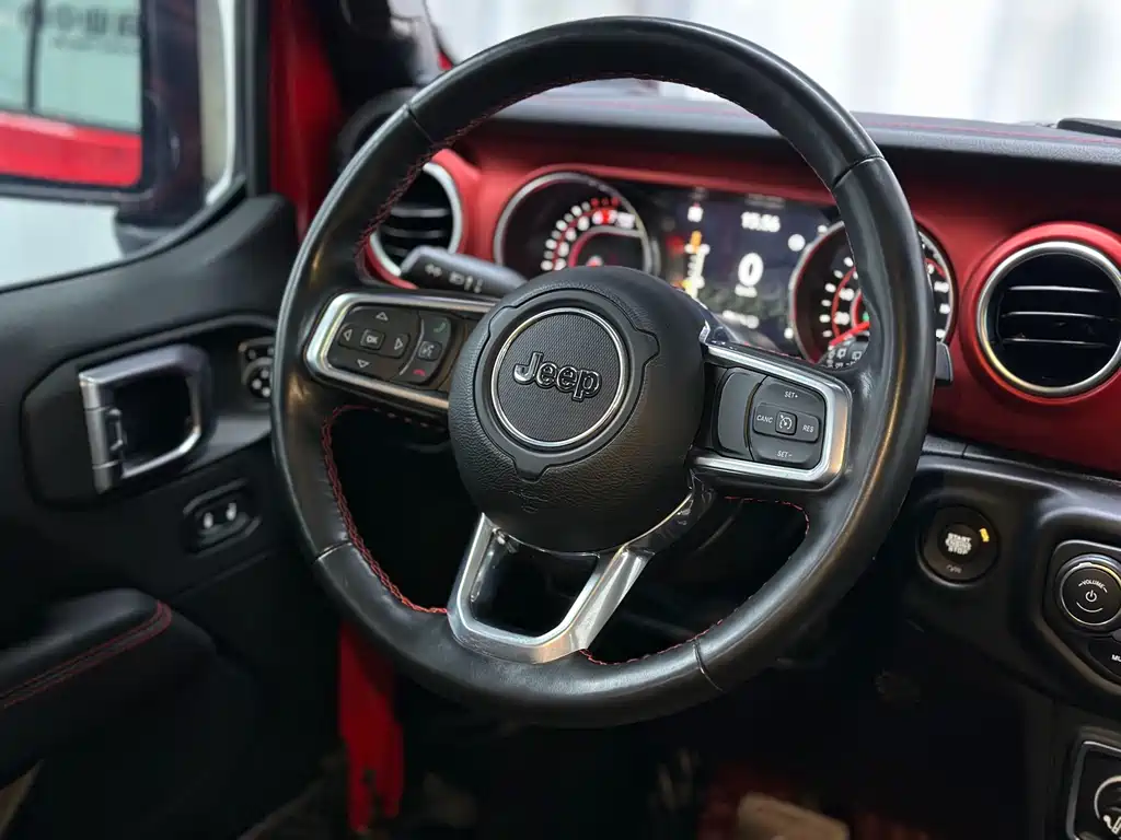 Jeep Wrangler — миниатюра 6
