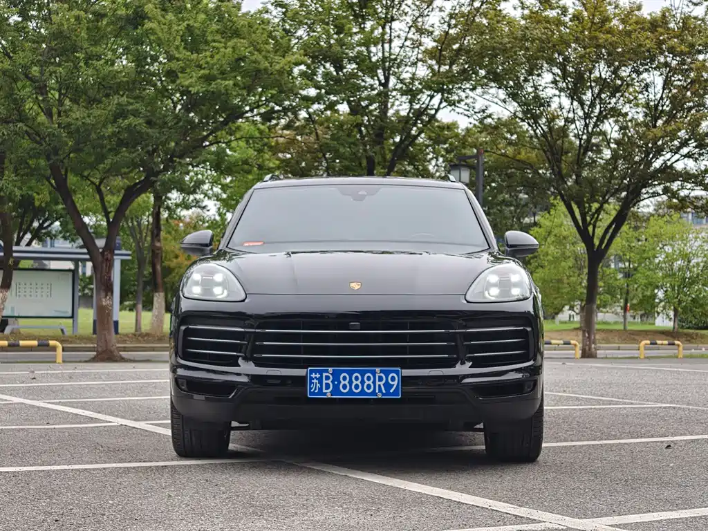 Porsche Cayenne — миниатюра 2