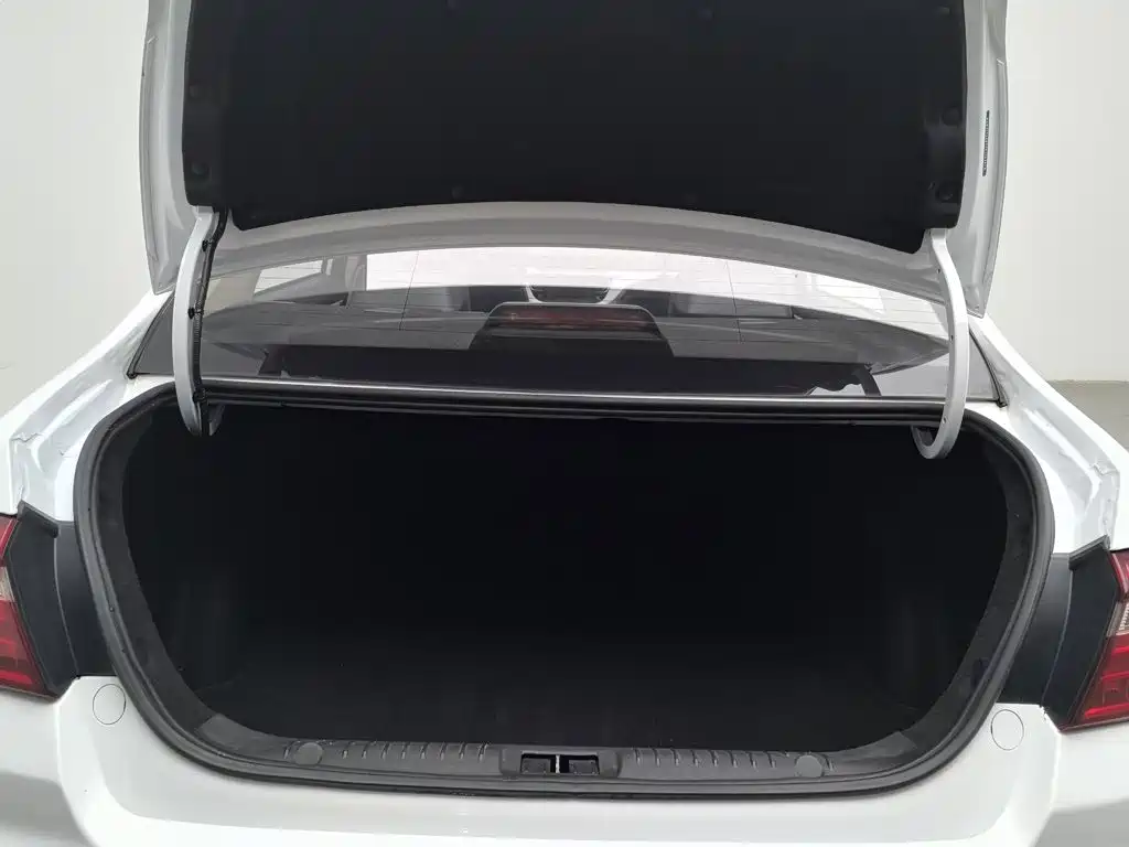 Geely Vision — миниатюра 16