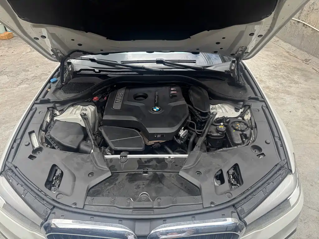 BMW 5 Series 5 2018 525i M Sport