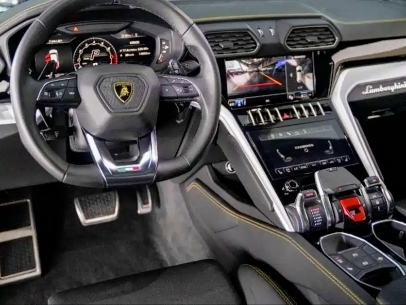 Lamborghini Urus 2021 4.0T V8