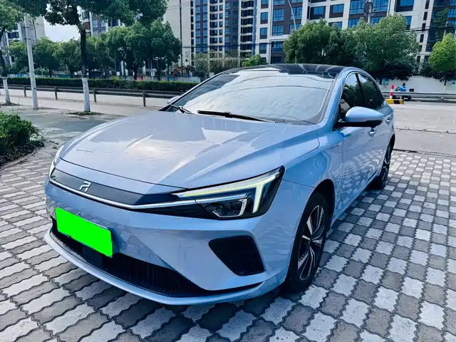 2022 Roewe ER6