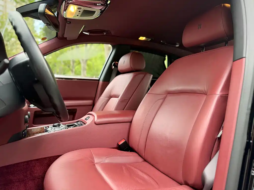 Rolls-Royce Ghost — миниатюра 9