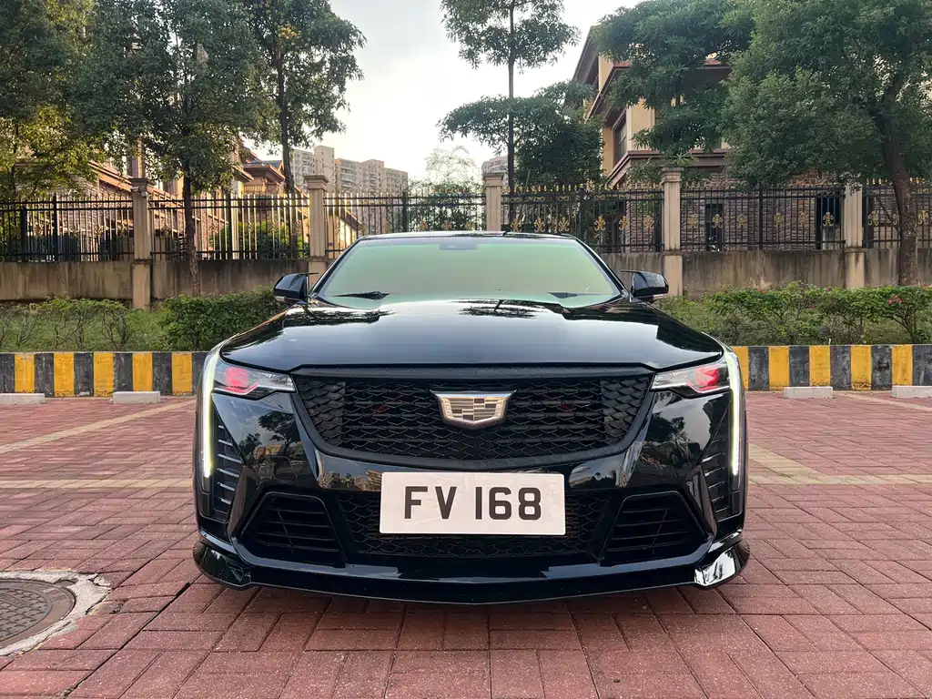 Cadillac CT4 — миниатюра 2
