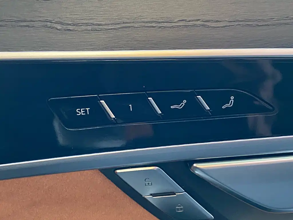 Audi A8 — фотографии объявления, Фото 19