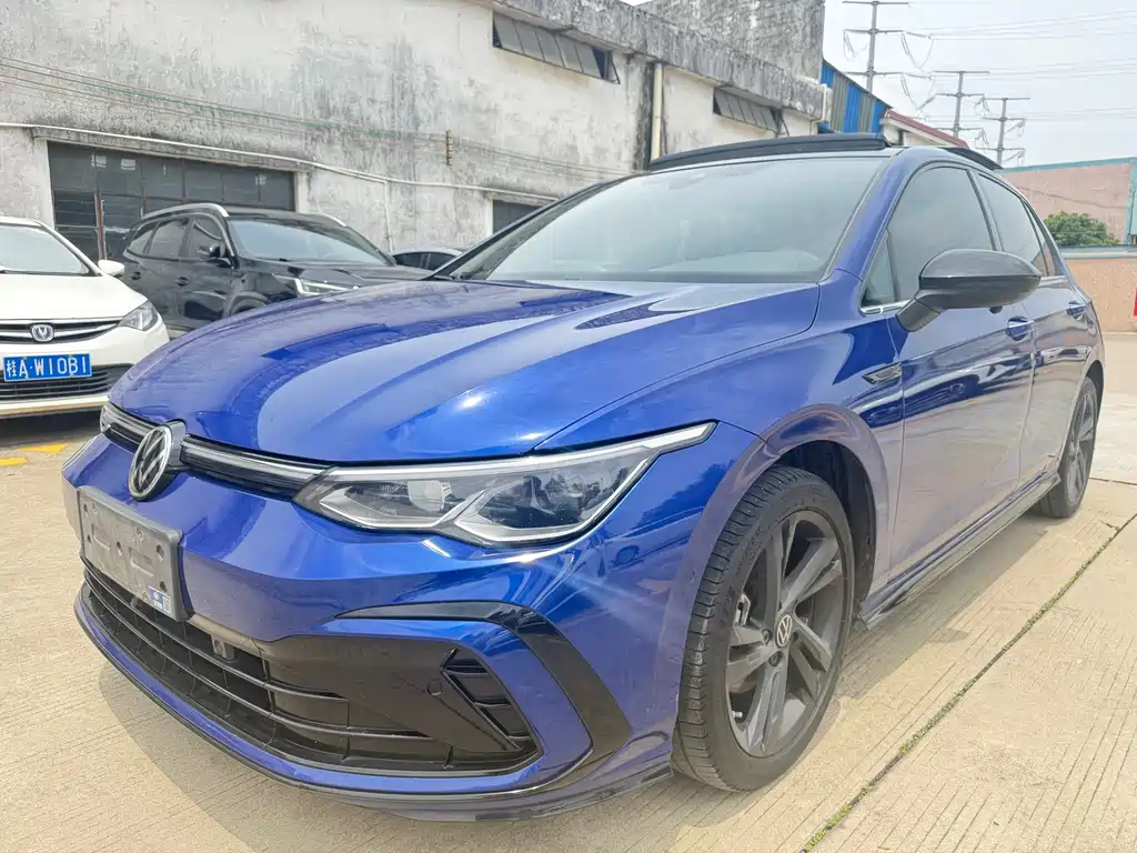 Volkswagen Golf 2021