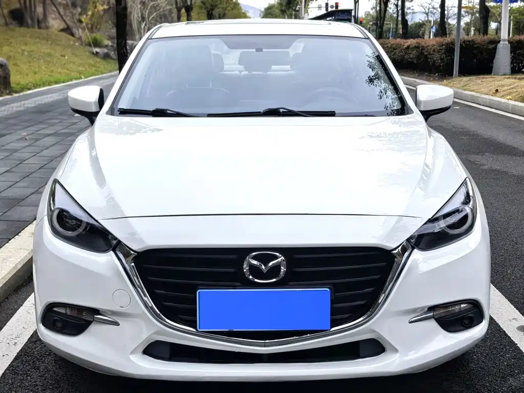 MAZDA 3 ANGKESAILA