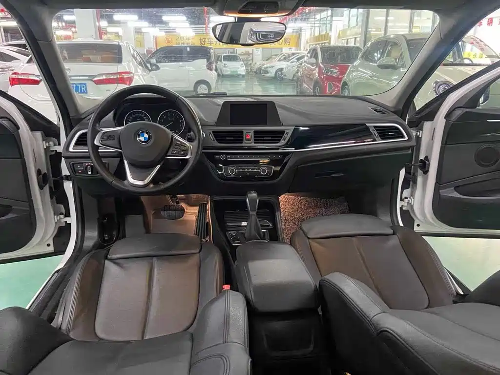 BMW 1 Series — миниатюра 4