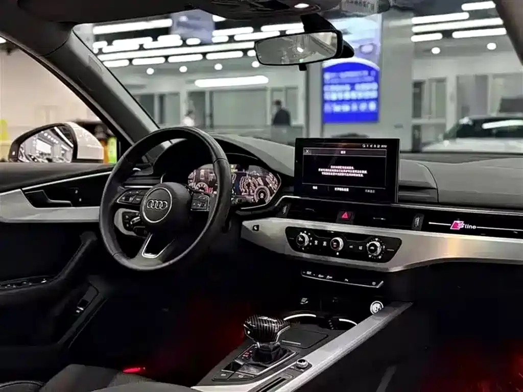 Audi A4L 2018 30 40 TFSI Fashion