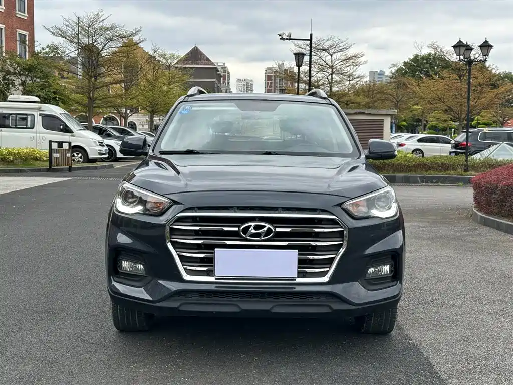 Hyundai BAIC Hyundai ix35 ix35 2018 2.0L AT Enjoy
