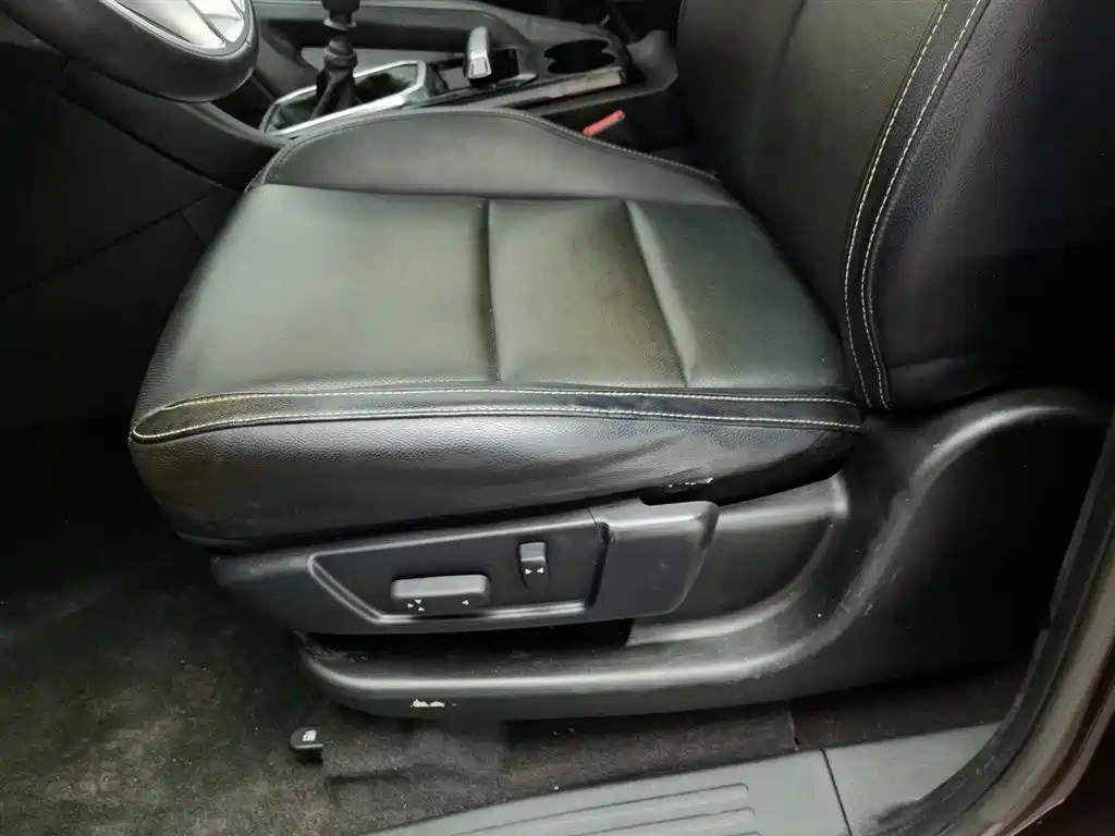 JIANGLING YUSHENG S350