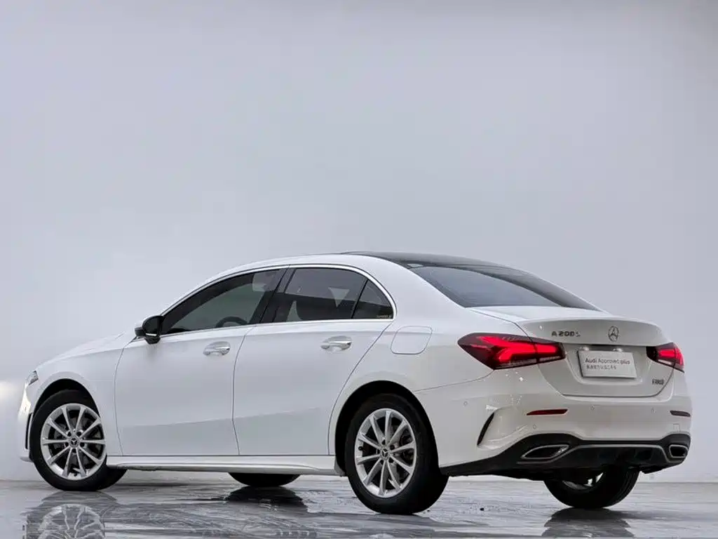 Mercedes-Benz A-Class — миниатюра 2