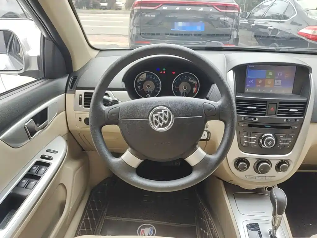 Buick Excelle — миниатюра 11