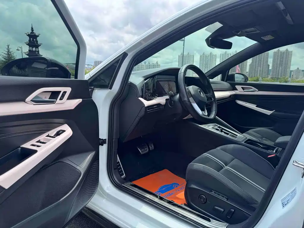Volkswagen Golf 2021 280TSI DSG R-Line