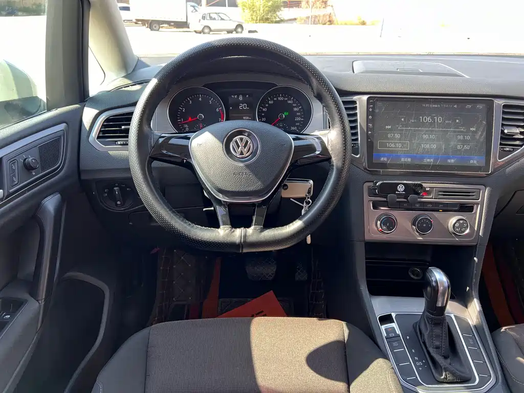 Volkswagen Golf Sportsvan — миниатюра 11