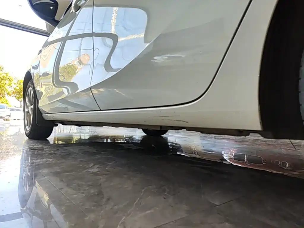 Buick Excelle — миниатюра 22