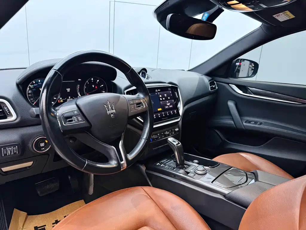 Maserati Ghibli 2022 2.0T GT