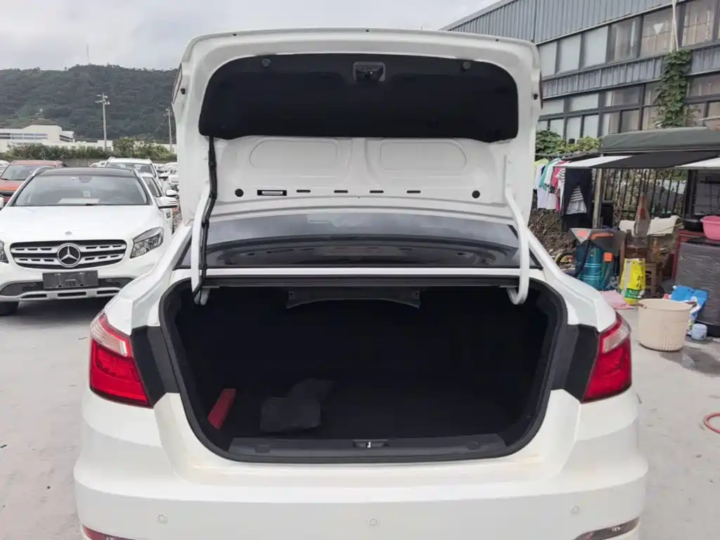 Changan Eado — миниатюра 19