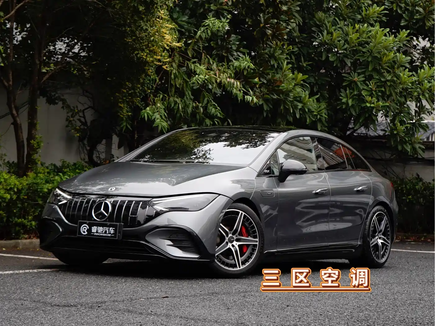 奔驰EQE AMG 2023款 AMG EQE 53 4MATIC+ 2024