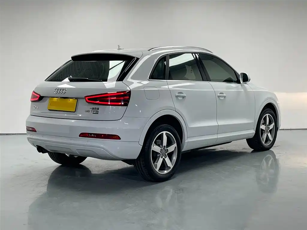 Audi Q3 2013 35 TFSI quattro Comfort