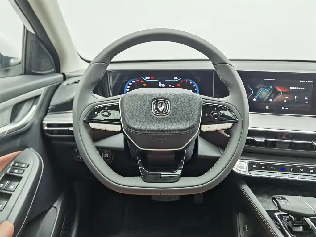 Changan Eado — миниатюра 11