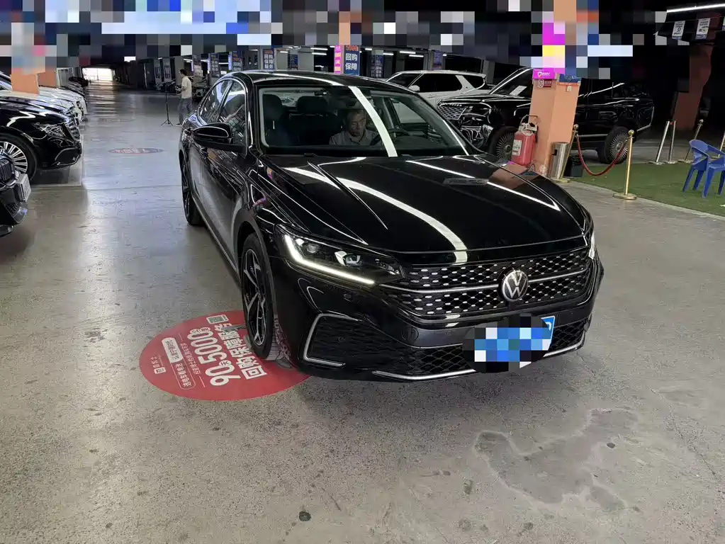 Volkswagen Passat 2024 330TSI Elite