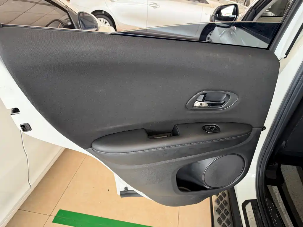 Honda Vezel — миниатюра 20