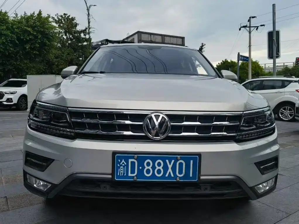 Volkswagen Tiguan L — миниатюра 2